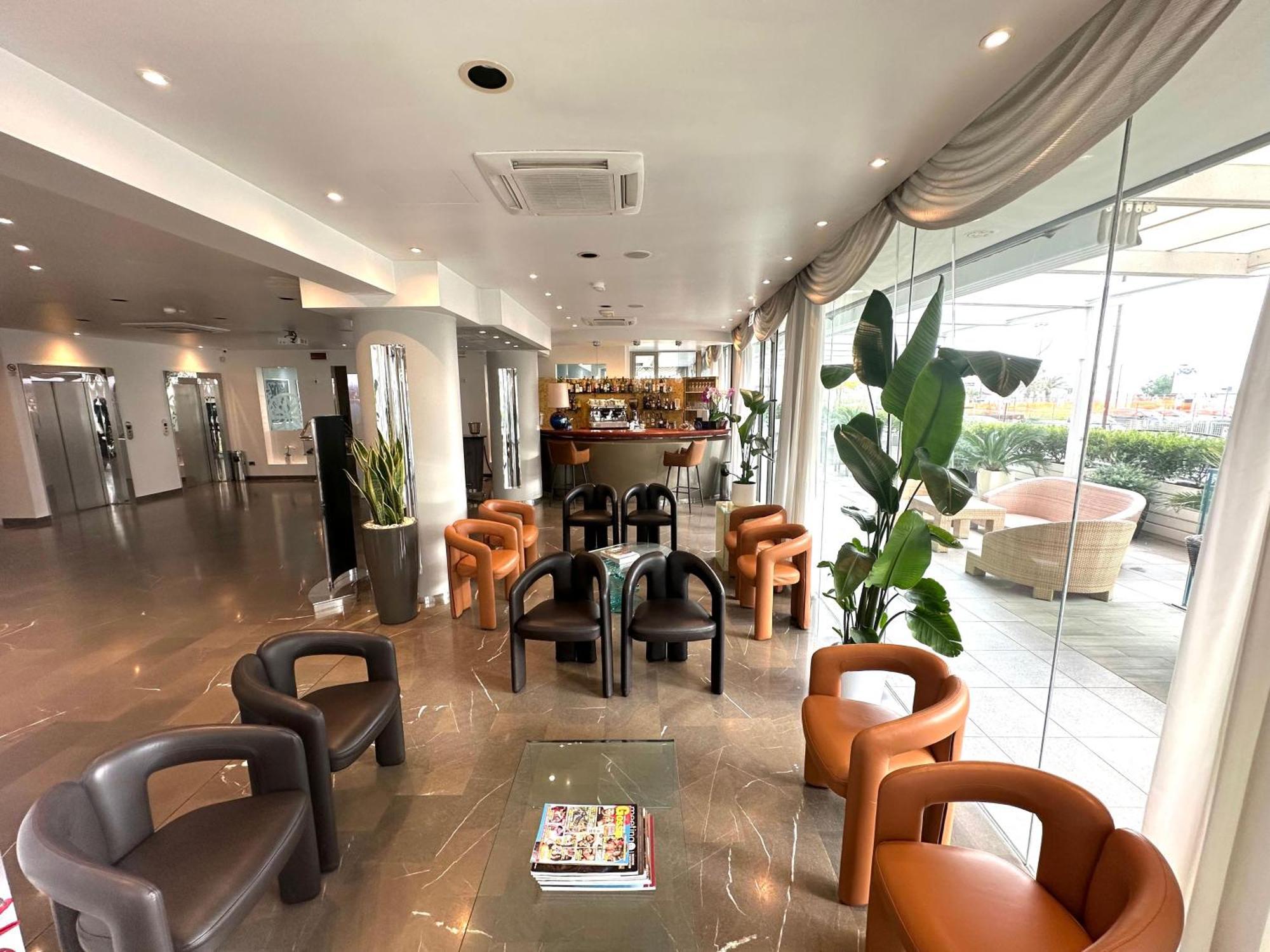 Club House 4* Rimini