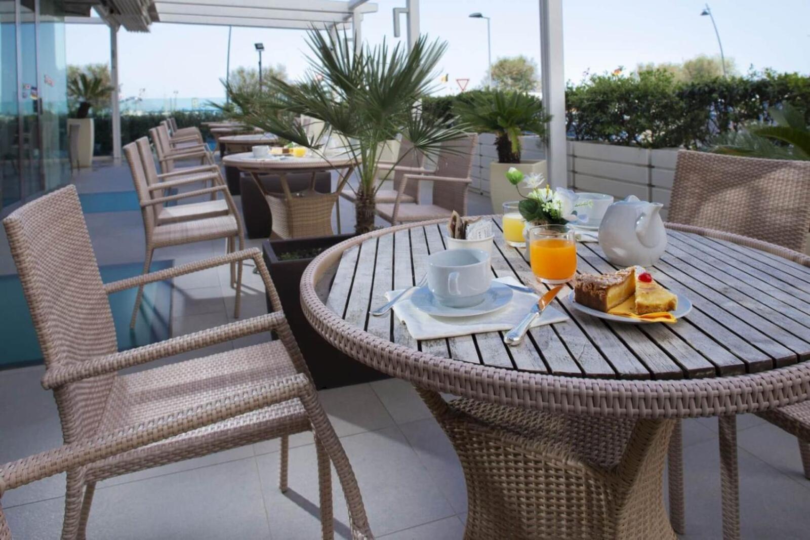 Hotel Club House 4*