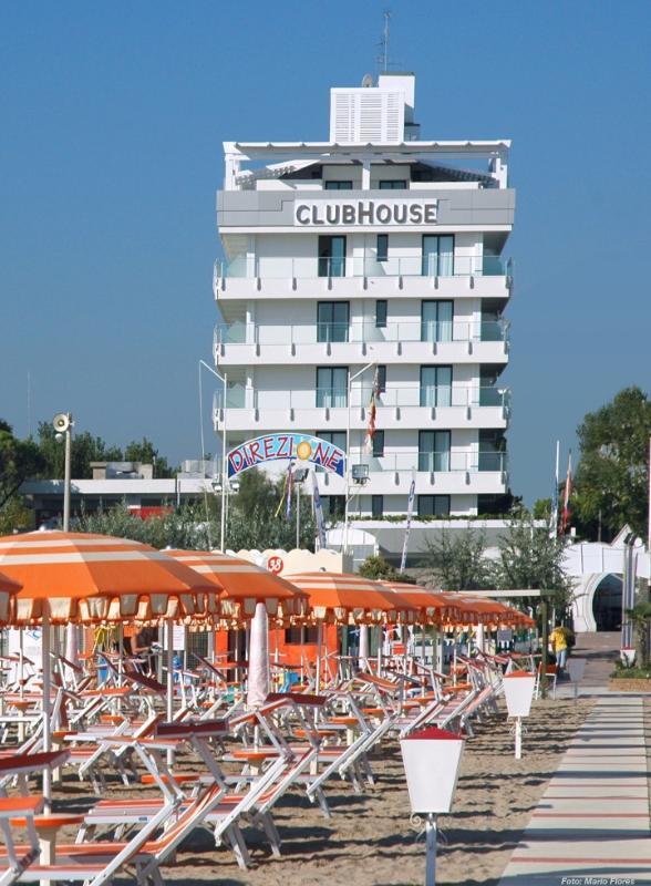 Club House Hotel 4*