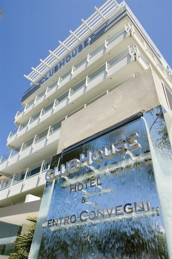 Club House 4*