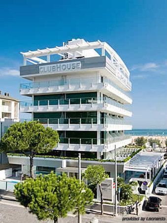 Hotel Club House