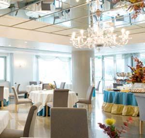 Club House Hotel